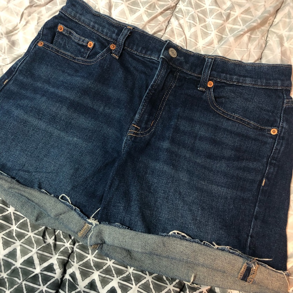 GAP Shorts